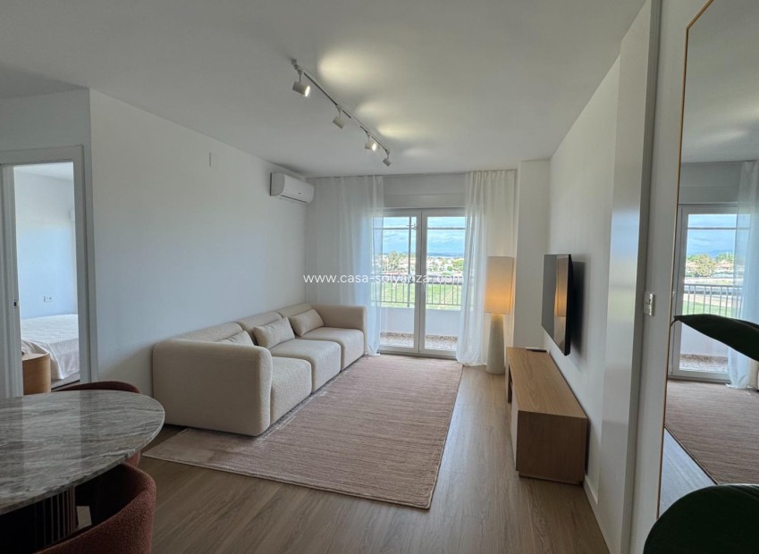 Resale - Apartment / flat - Torrevieja - Punta Prima