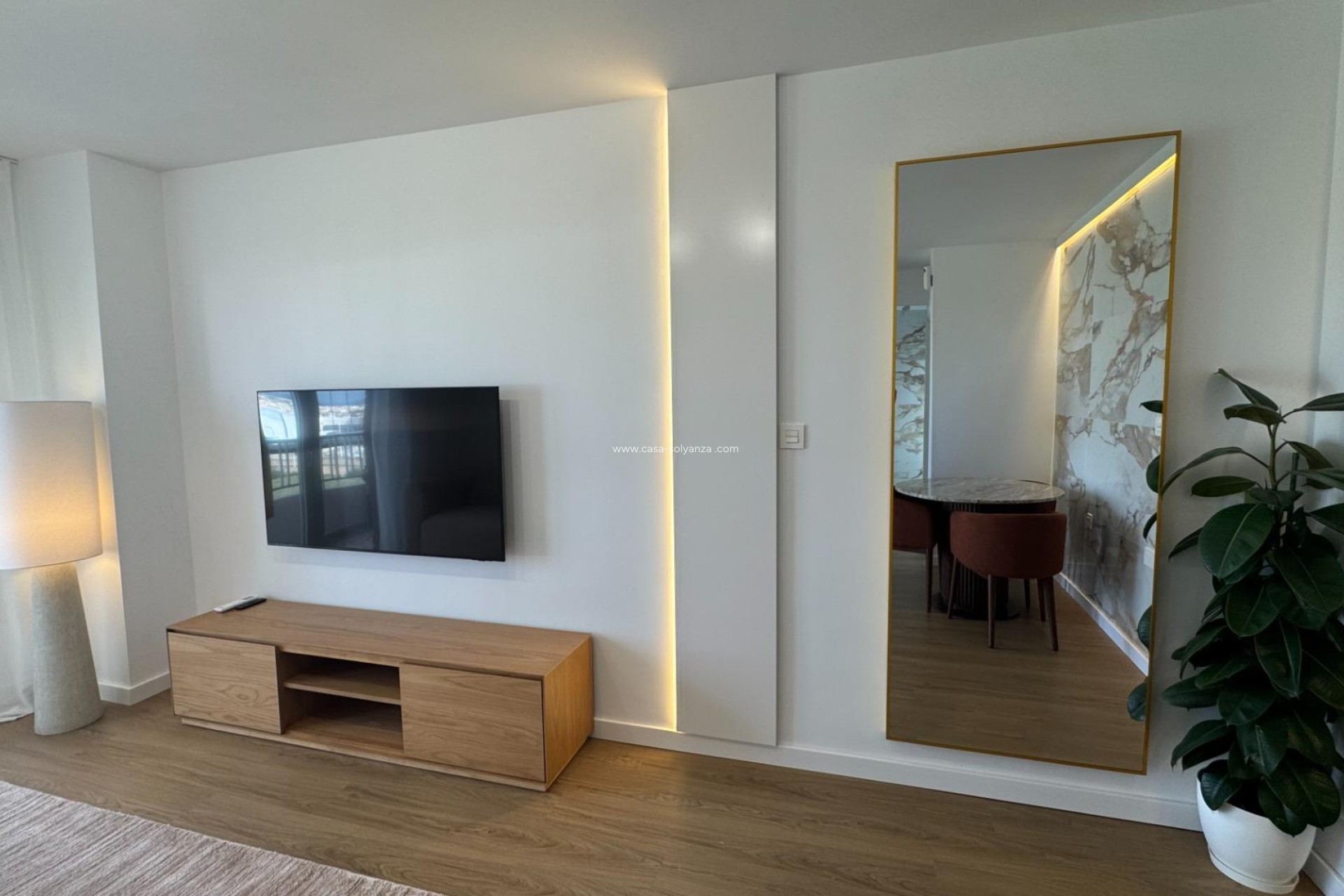 Resale - Apartment / flat - Torrevieja - Punta Prima