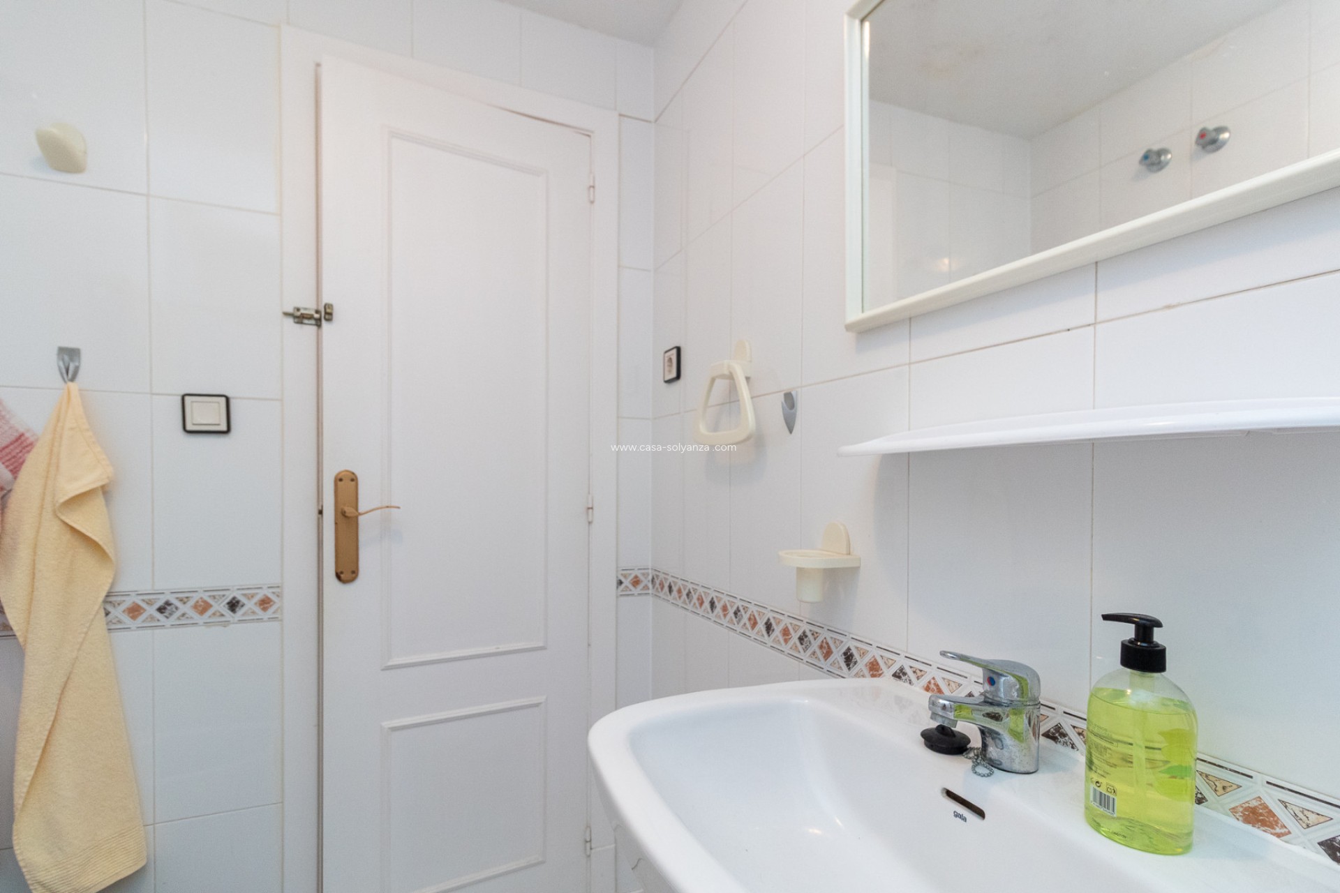 Resale - Apartment / flat - Torrevieja - San Luis