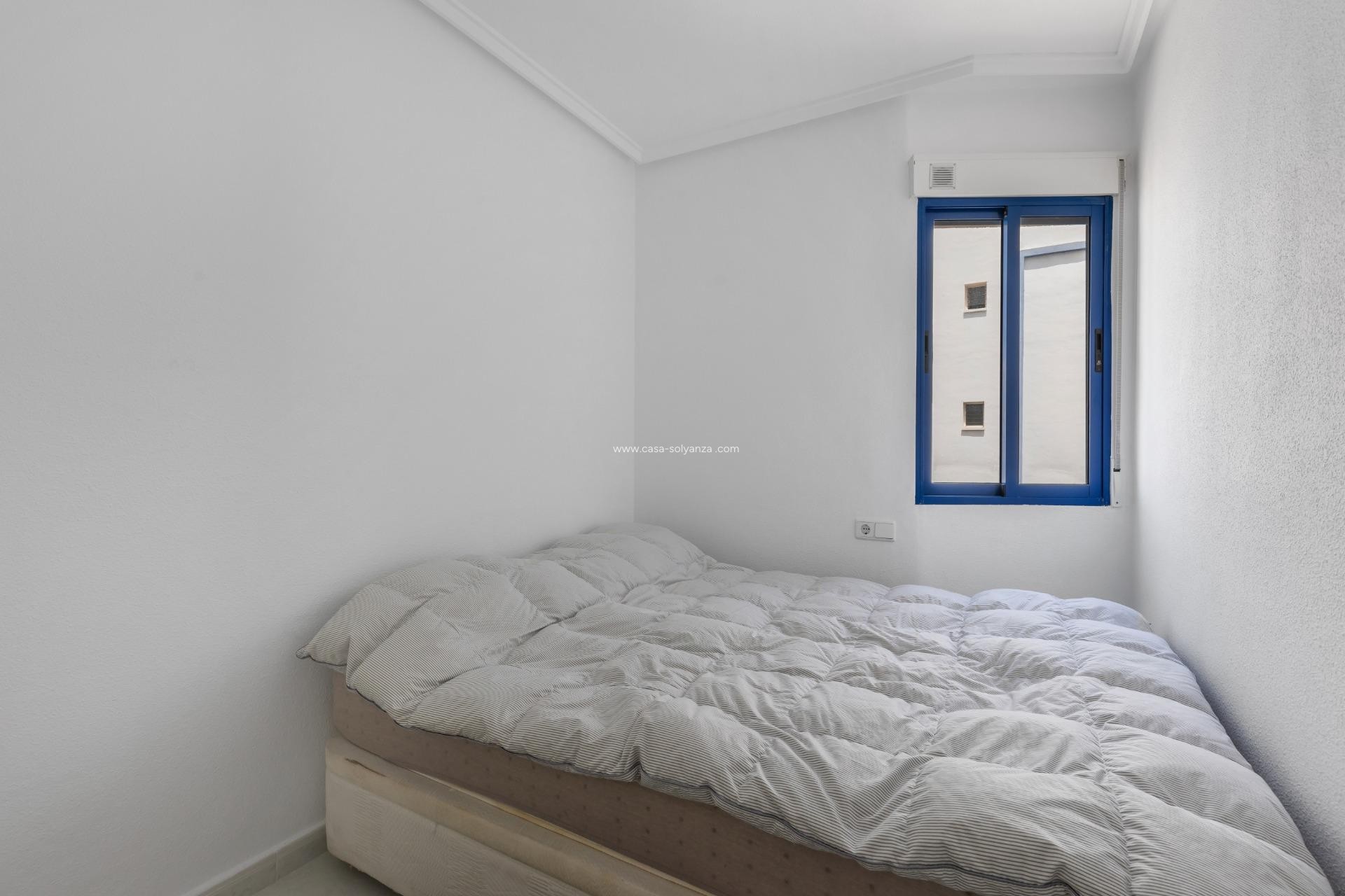 Resale - Apartment / flat - Torrevieja - Torreblanca