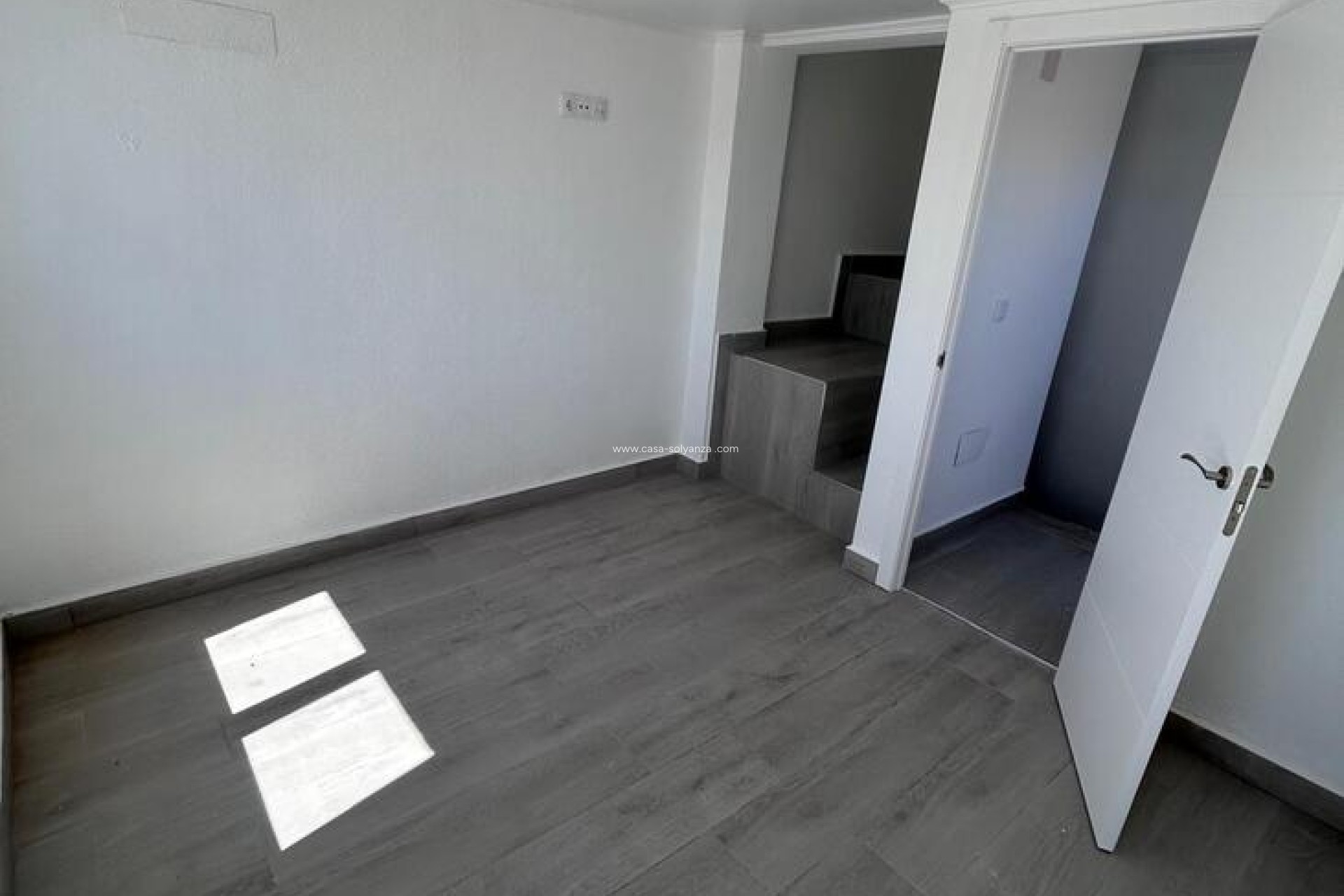 Resale - Apartment / flat - Torrevieja - Torreblanca