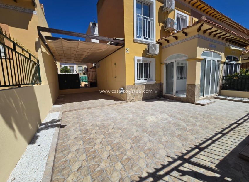 Resale - Apartment / flat - Torrevieja - Torretas