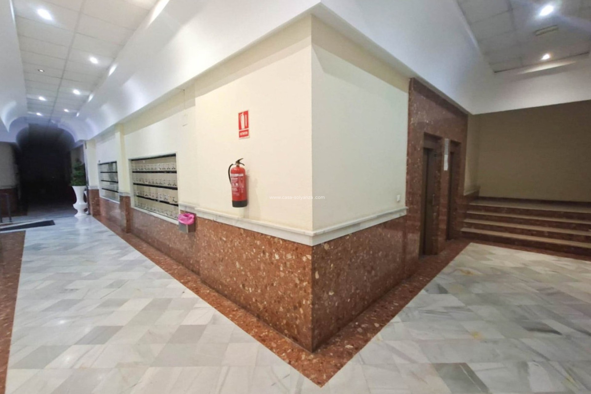 Resale - Apartment / flat - Torrevieja - Torrevieja Centro