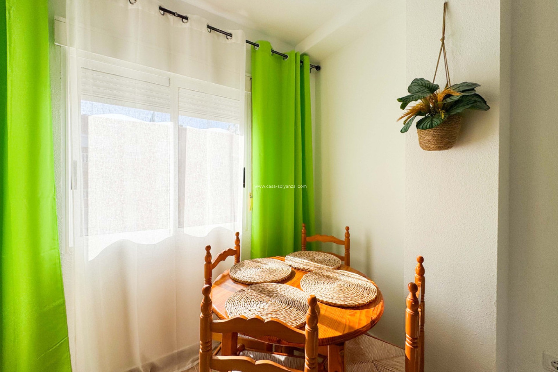 Resale - Apartment / flat - Torrevieja - Torrevieja Centro