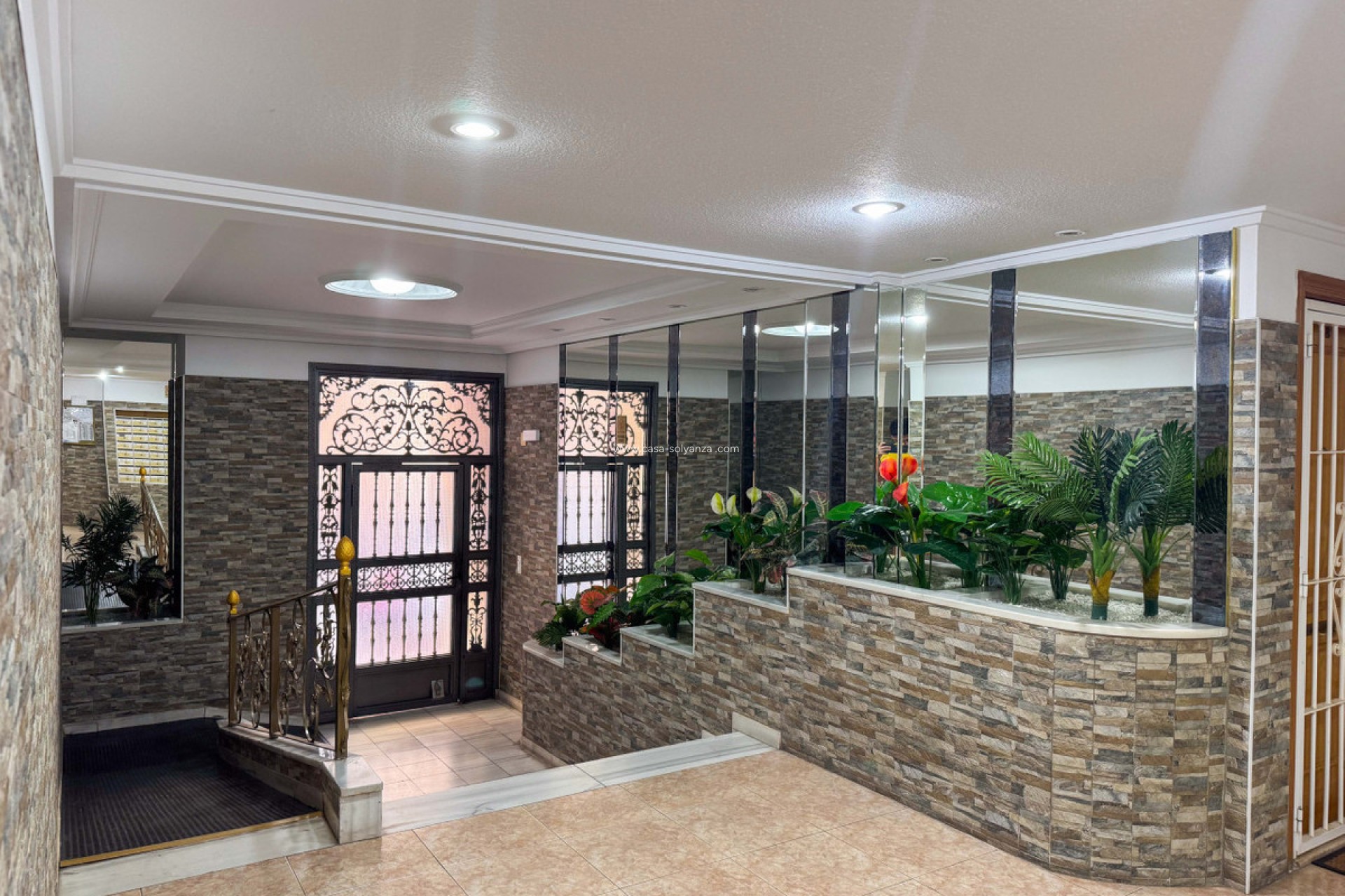 Resale - Apartment / flat - Torrevieja - Torrevieja Centro