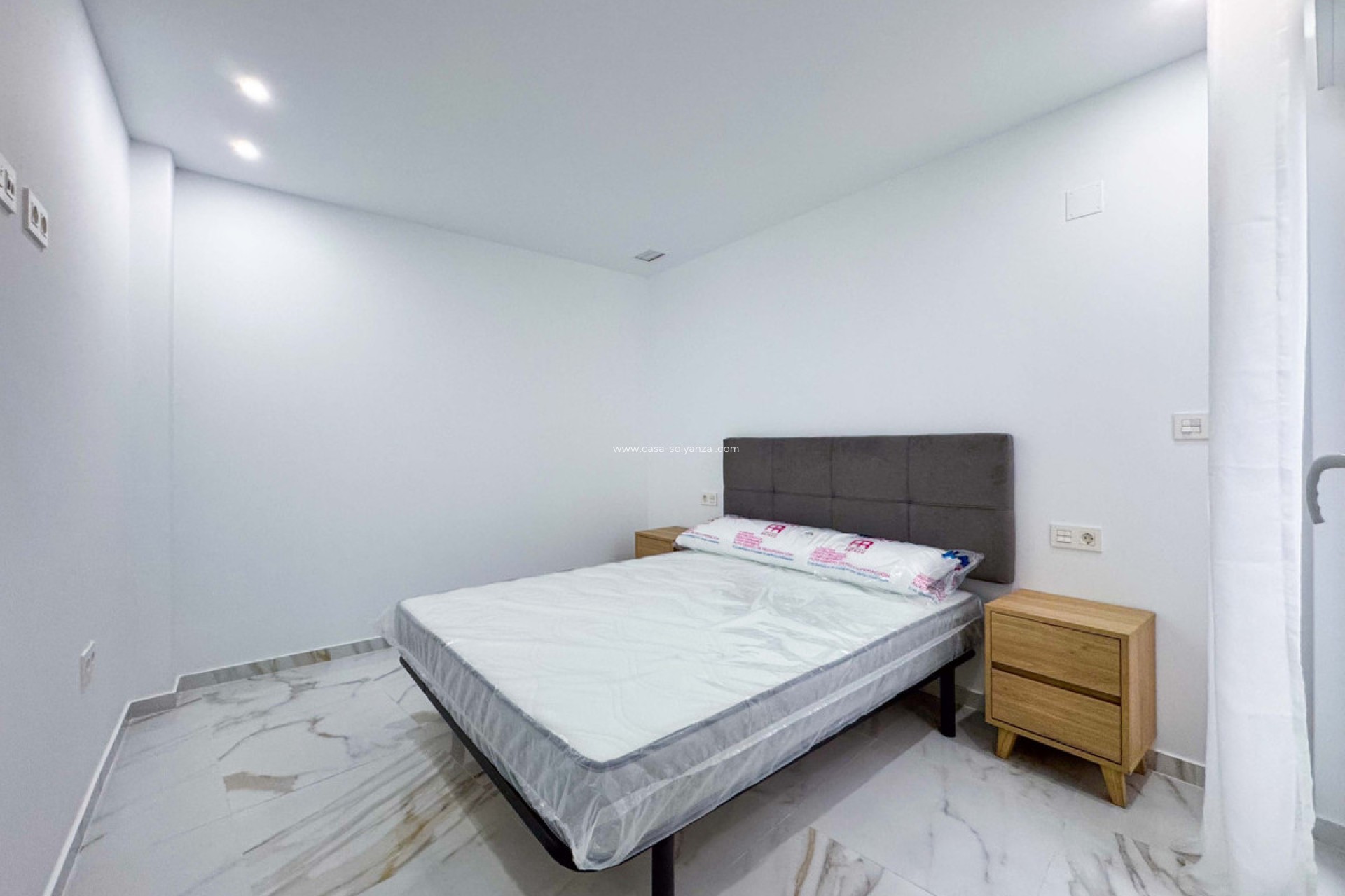 Resale - Apartment / flat - Torrevieja - Torrevieja Centro