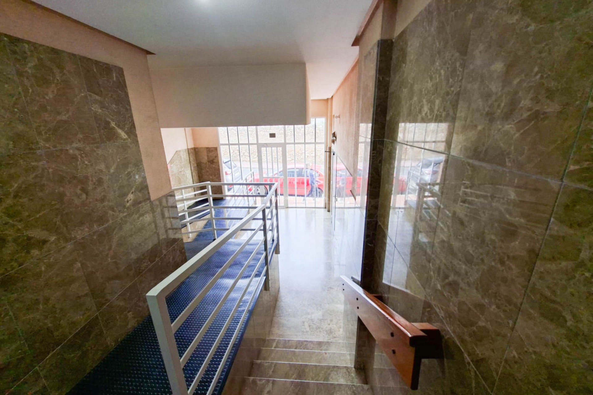 Resale - Apartment / flat - Torrevieja - Torrevieja Centro