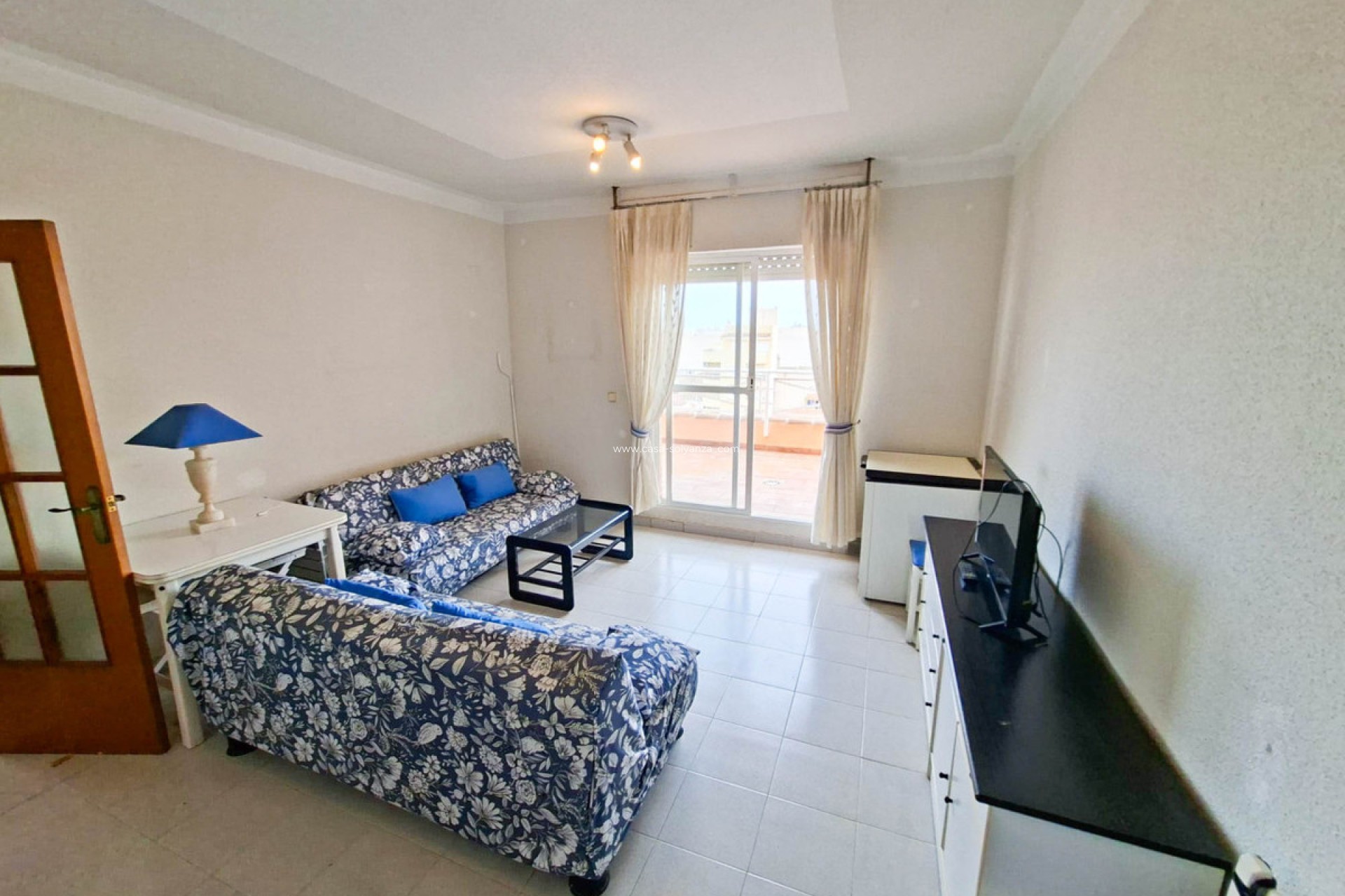 Resale - Apartment / flat - Torrevieja - Torrevieja Centro