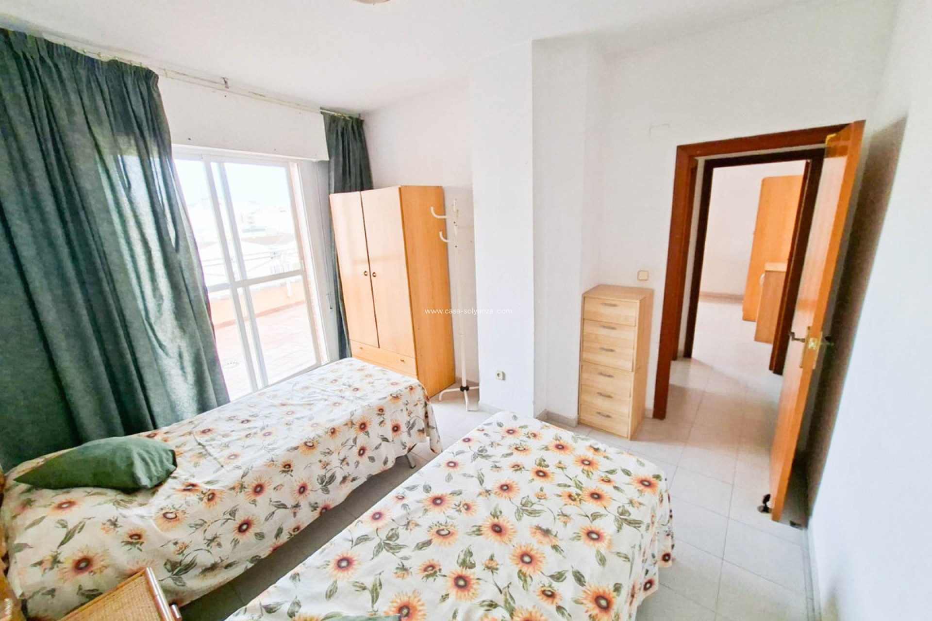 Resale - Apartment / flat - Torrevieja - Torrevieja Centro