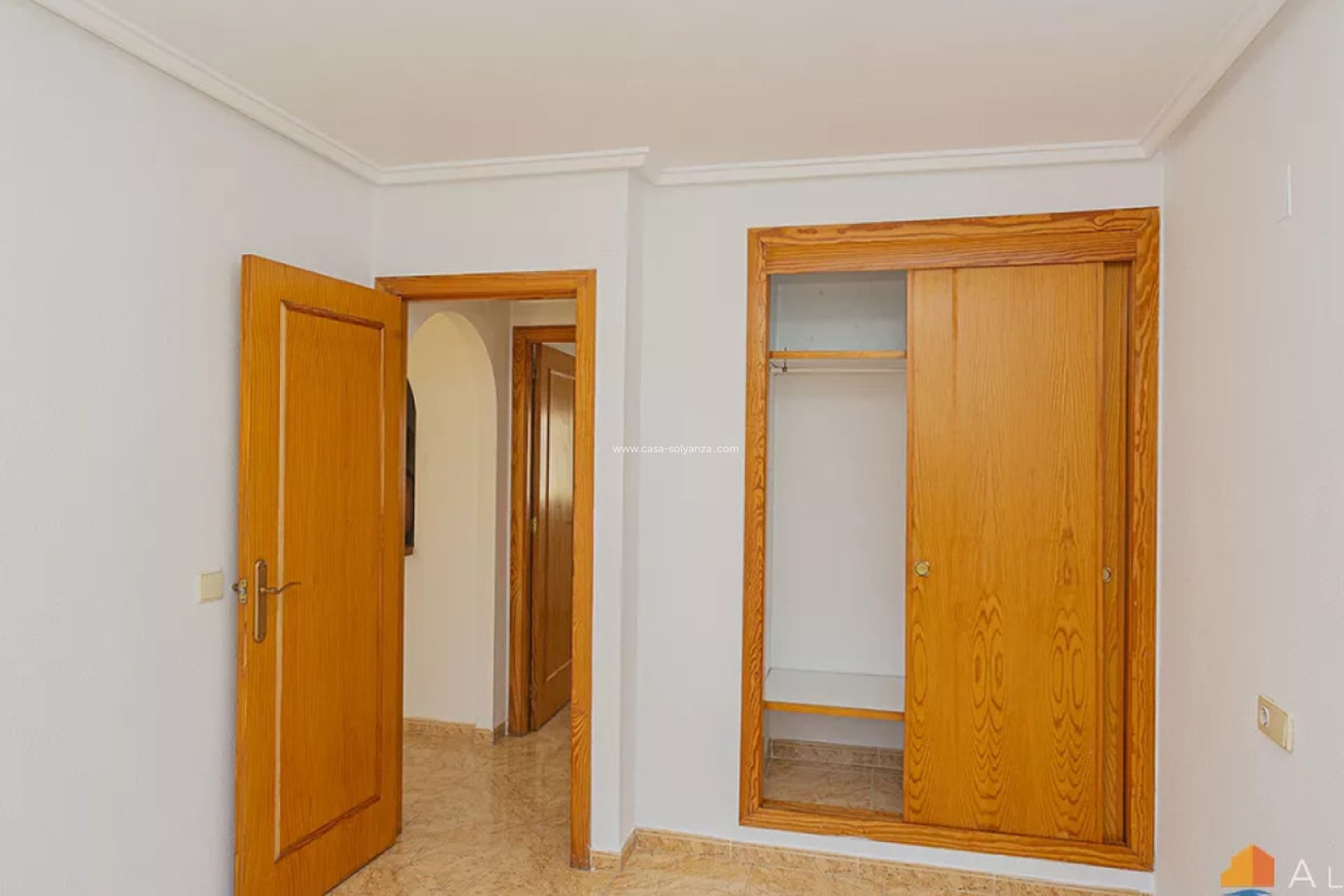 Resale - Apartment / flat - Torrevieja - Torrevieja Centro
