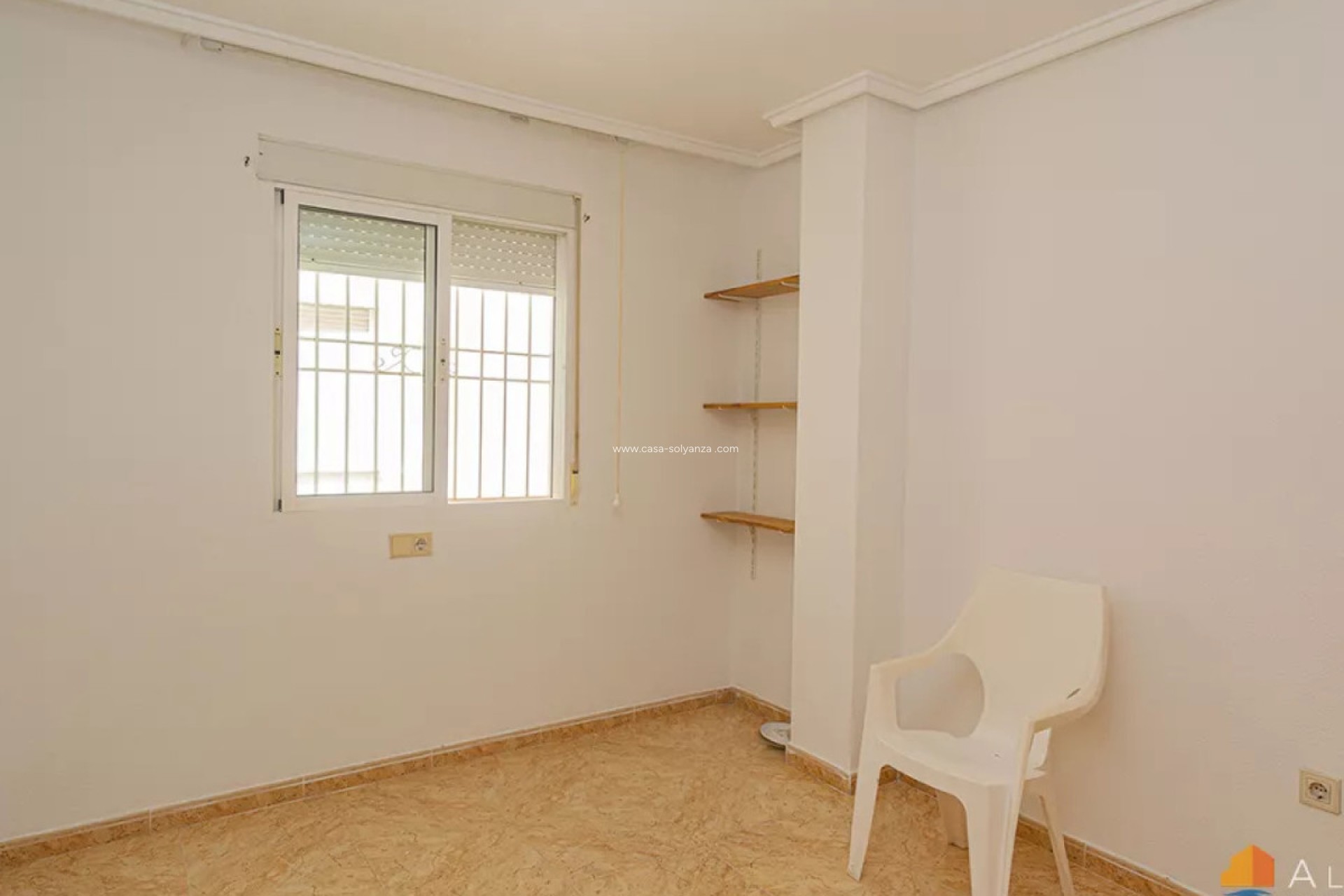 Resale - Apartment / flat - Torrevieja - Torrevieja Centro