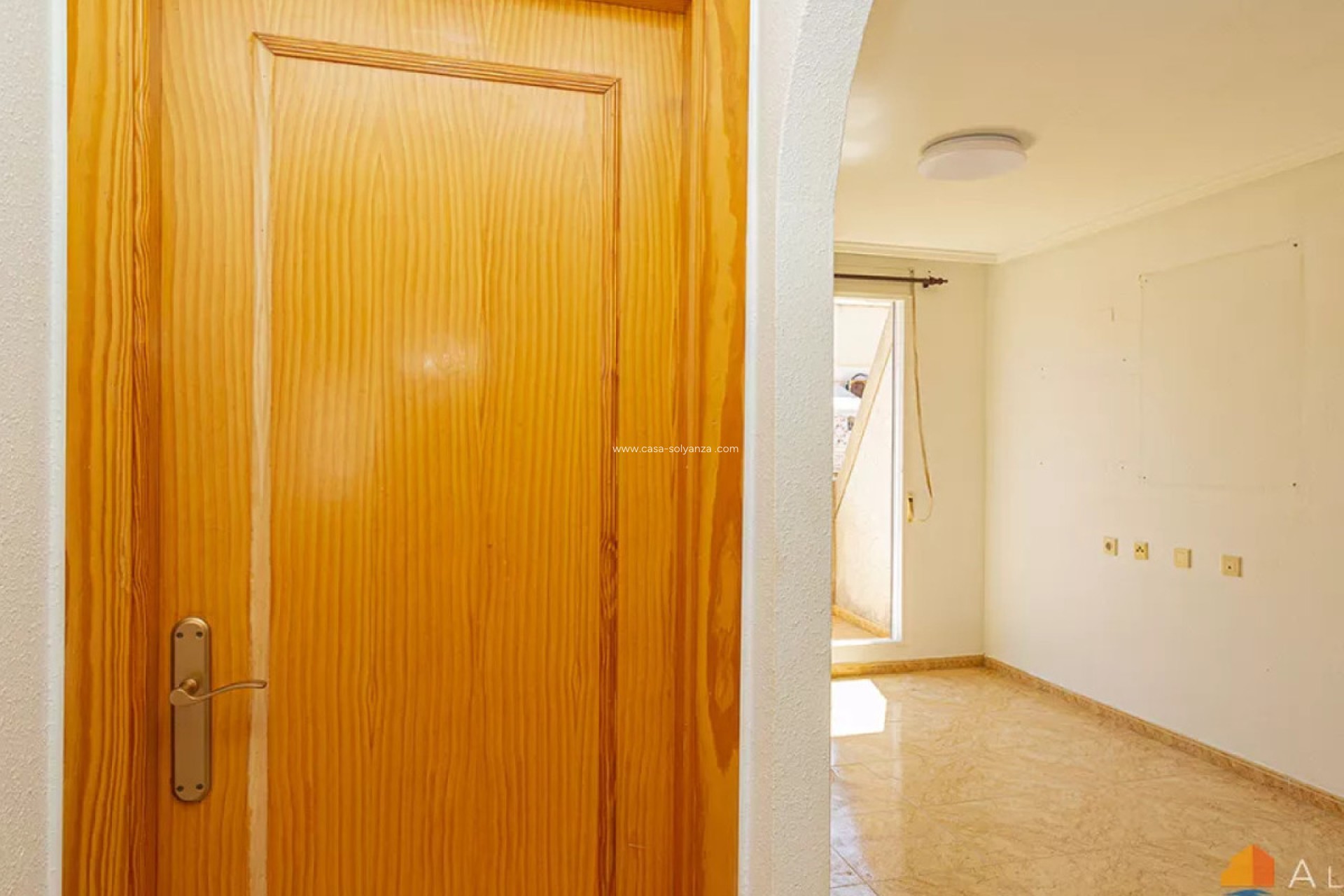 Resale - Apartment / flat - Torrevieja - Torrevieja Centro