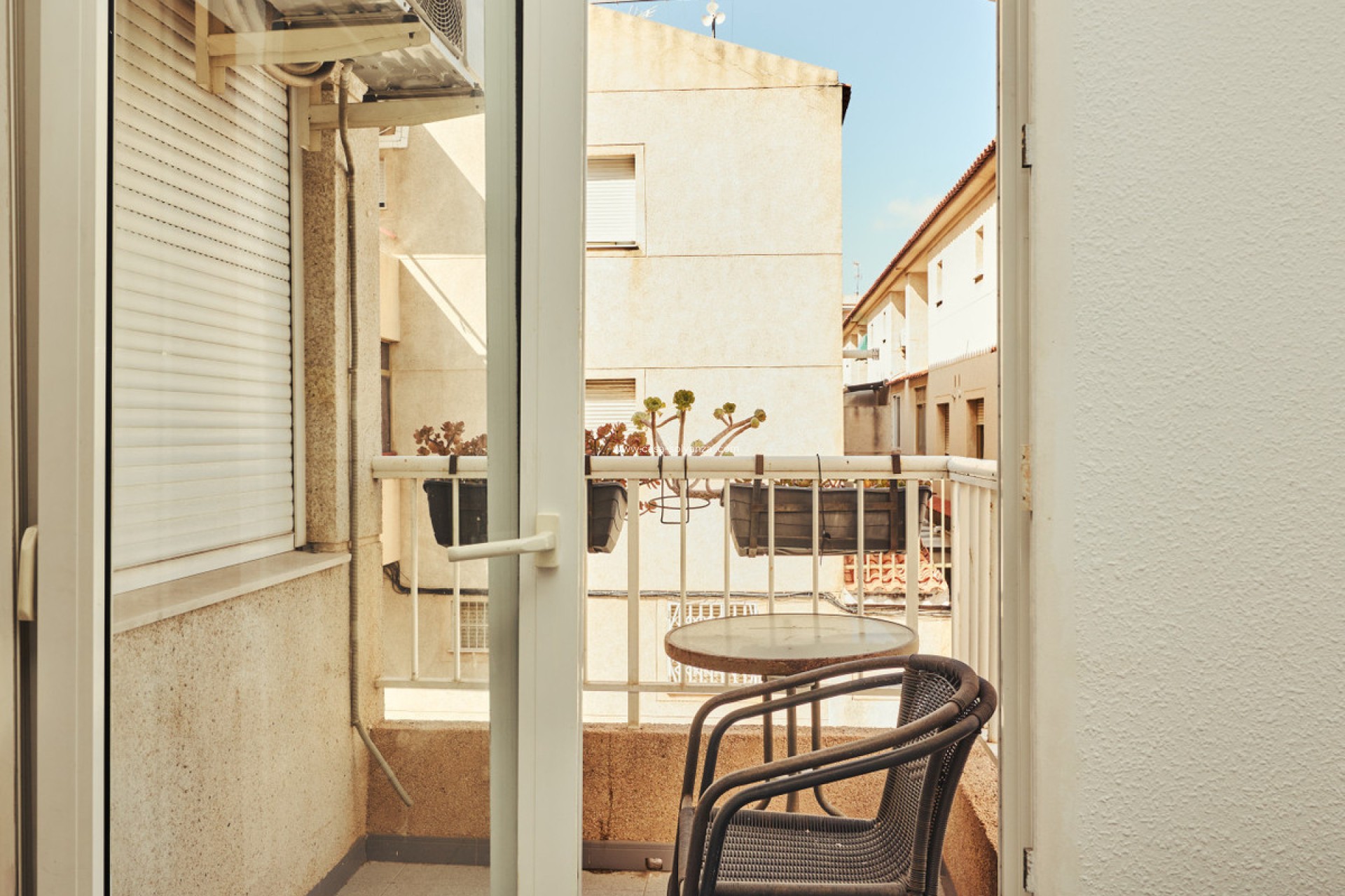 Resale - Apartment / flat - Torrevieja - Torrevieja Centro
