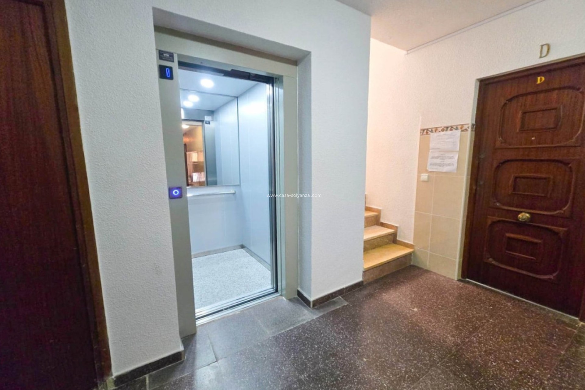 Resale - Apartment / flat - Torrevieja - Torrevieja Centro