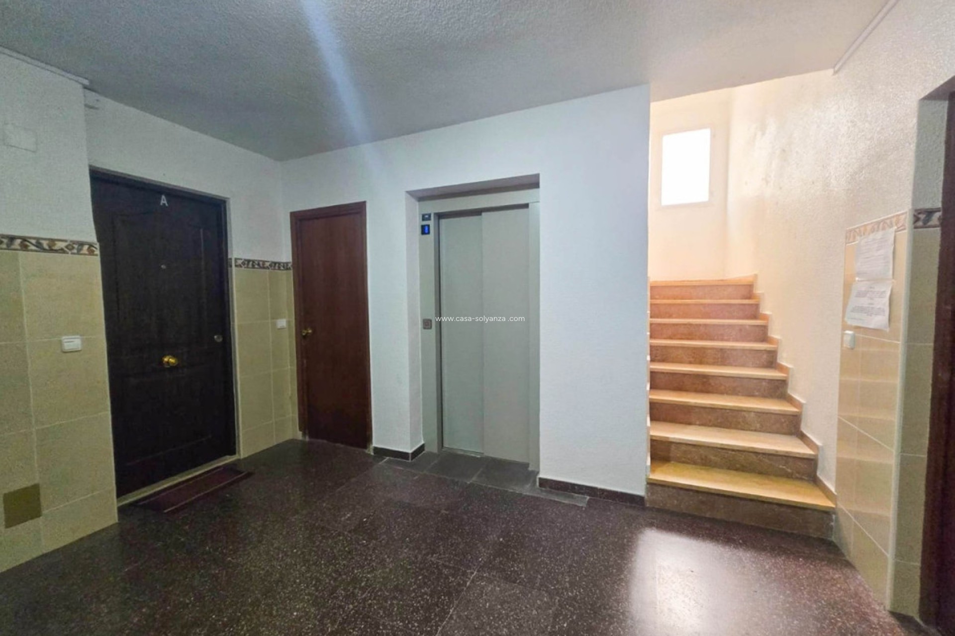 Resale - Apartment / flat - Torrevieja - Torrevieja Centro