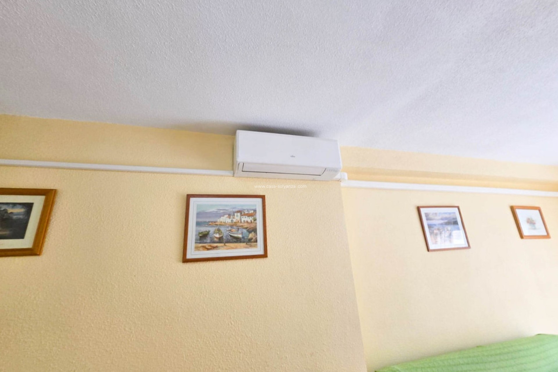 Resale - Apartment / flat - Torrevieja - Torrevieja Centro
