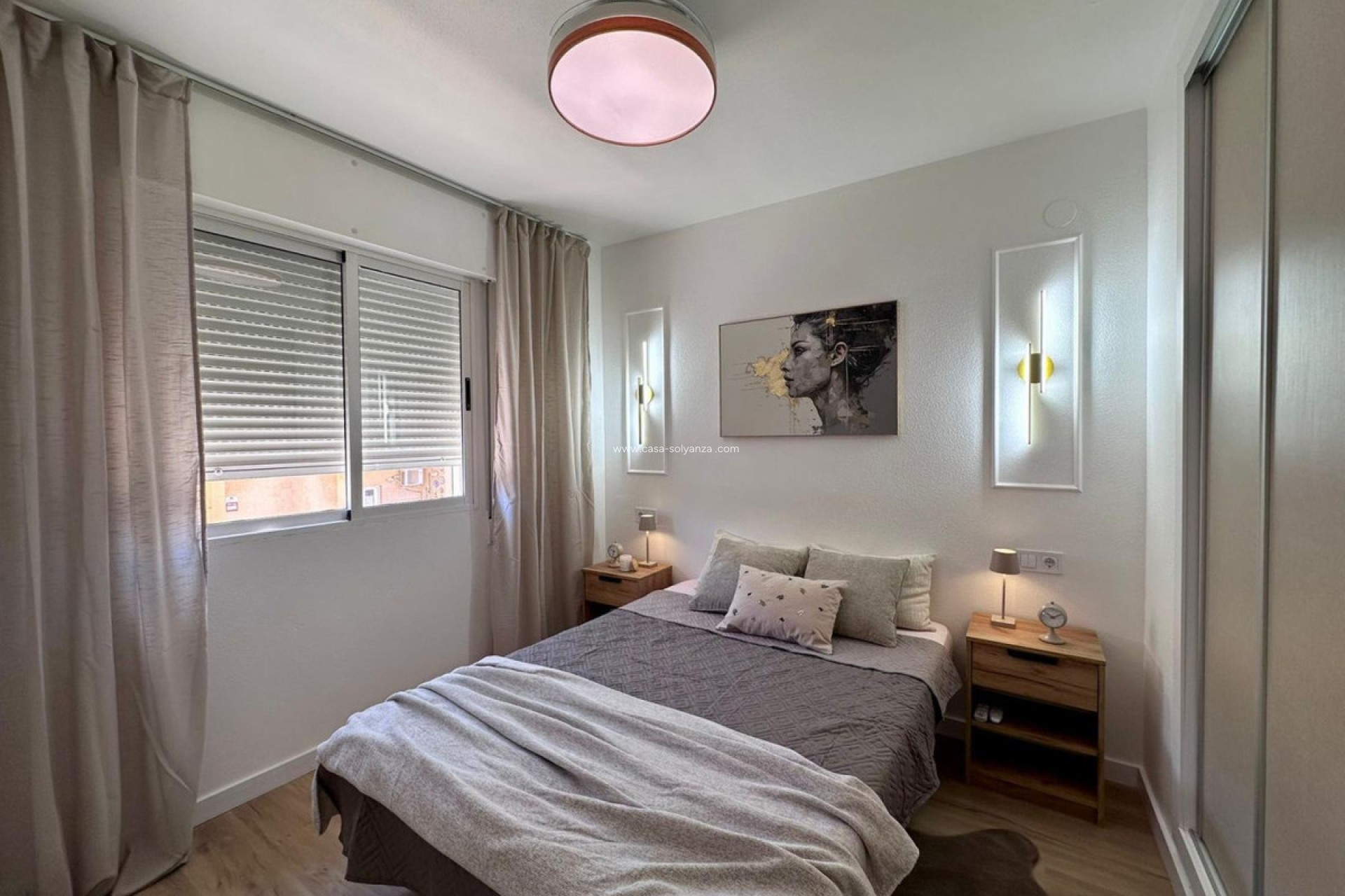 Resale - Apartment / flat - Torrevieja - Torrevieja Centro