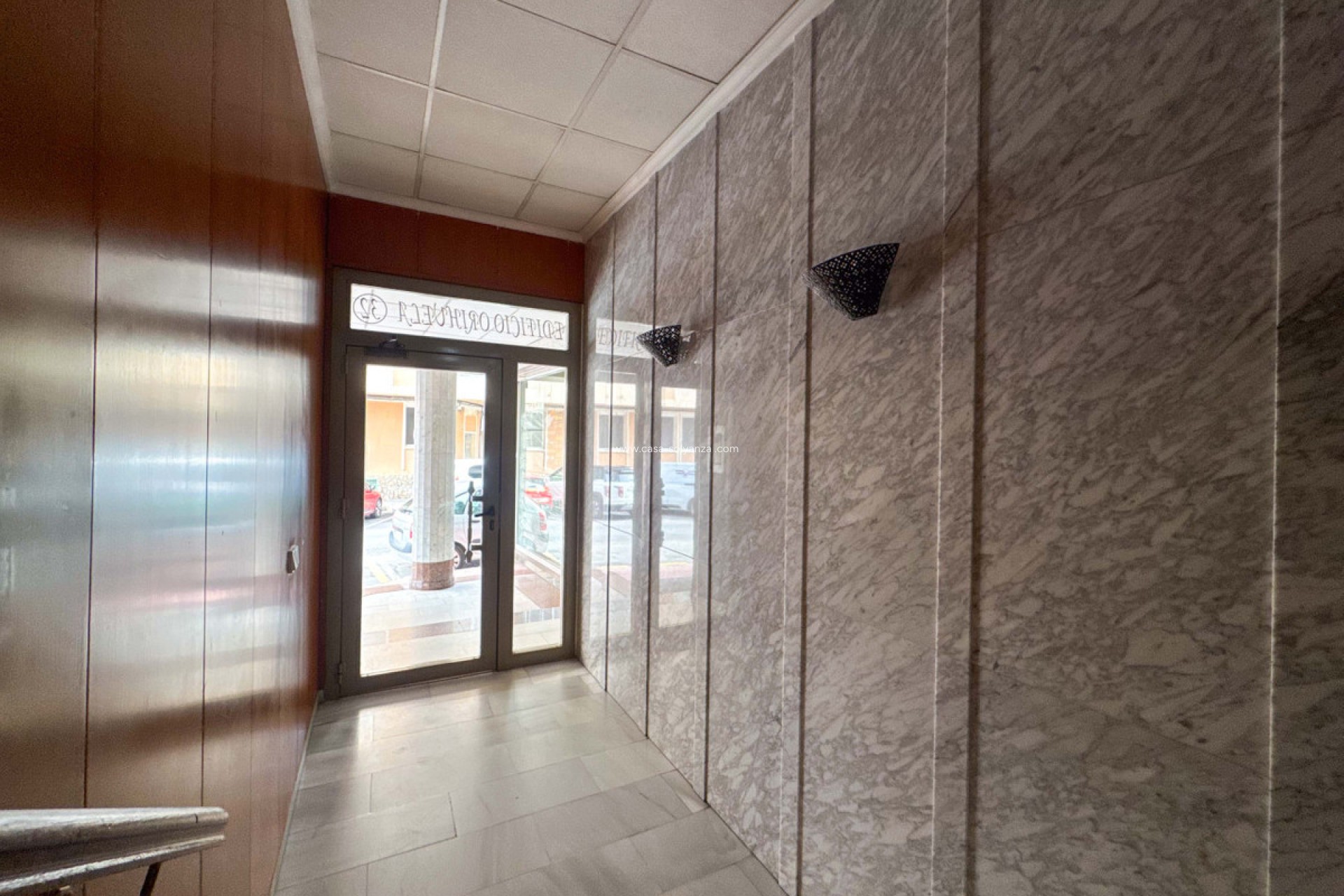 Resale - Apartment / flat - Torrevieja - Torrevieja Centro