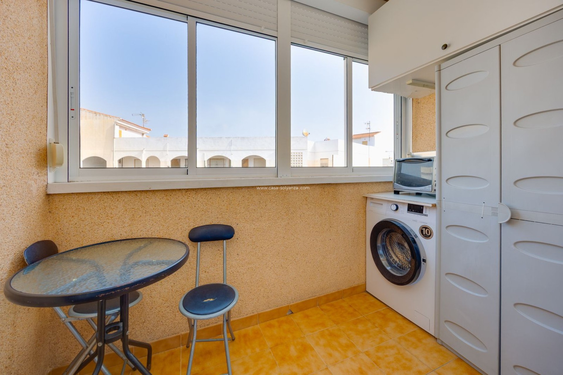 Resale - Apartment / flat - Torrevieja - Torrevieja Centro