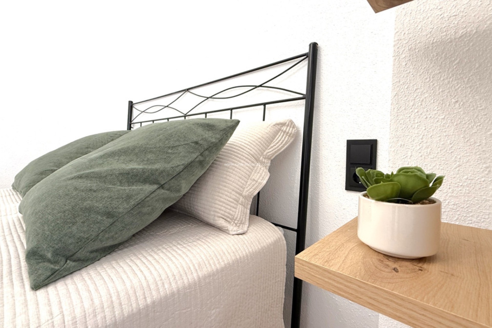 Resale - Apartment / flat - Torrevieja - Torrevieja Centro