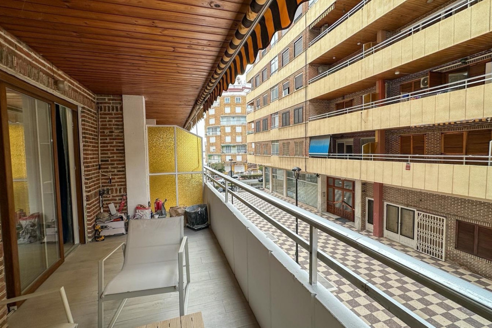Resale - Apartment / flat - Torrevieja - Torrevieja Centro