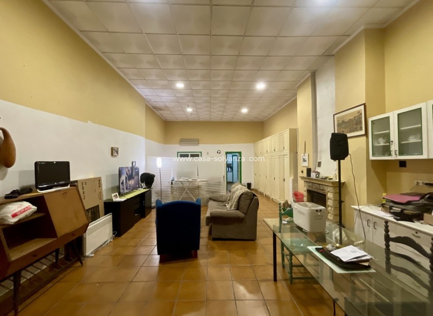 Resale - Apartment / flat - Torrevieja - Torrevieja Centro