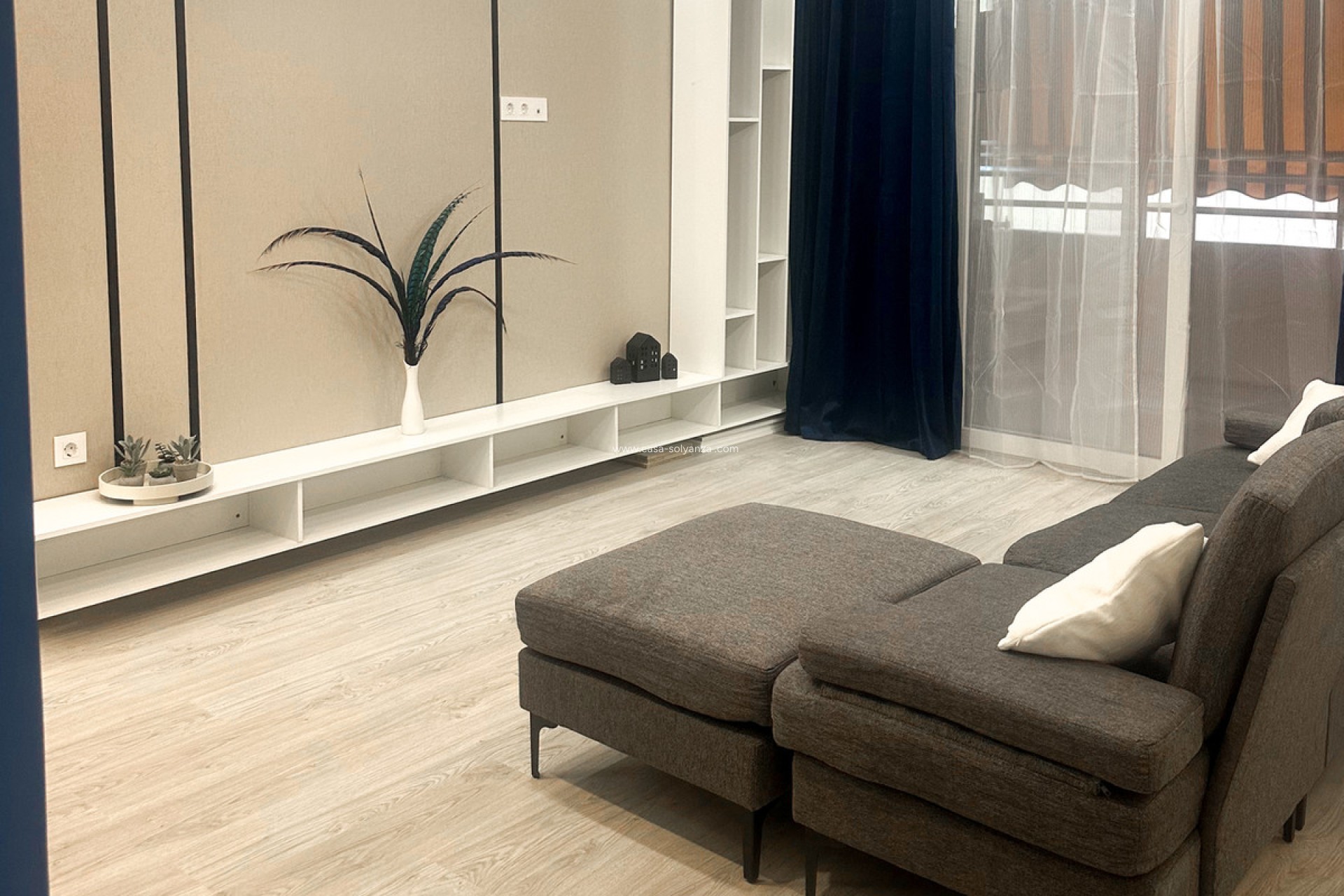 Resale - Apartment / flat - Torrevieja - Torrevieja Centro