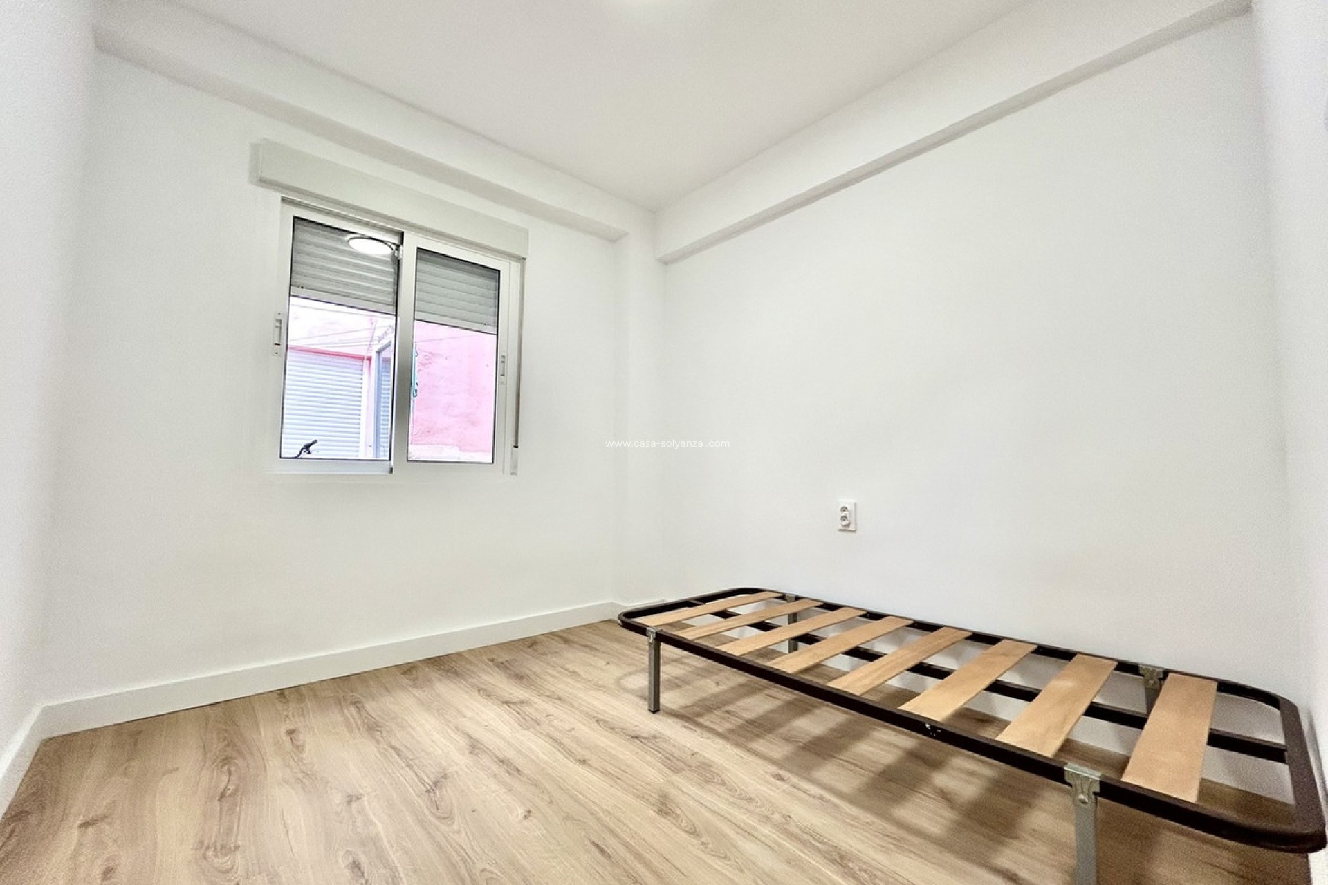Resale - Apartment / flat - Torrevieja - Torrevieja Centro