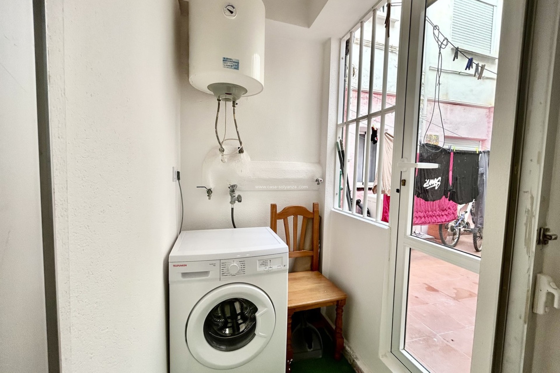 Resale - Apartment / flat - Torrevieja - Torrevieja Centro