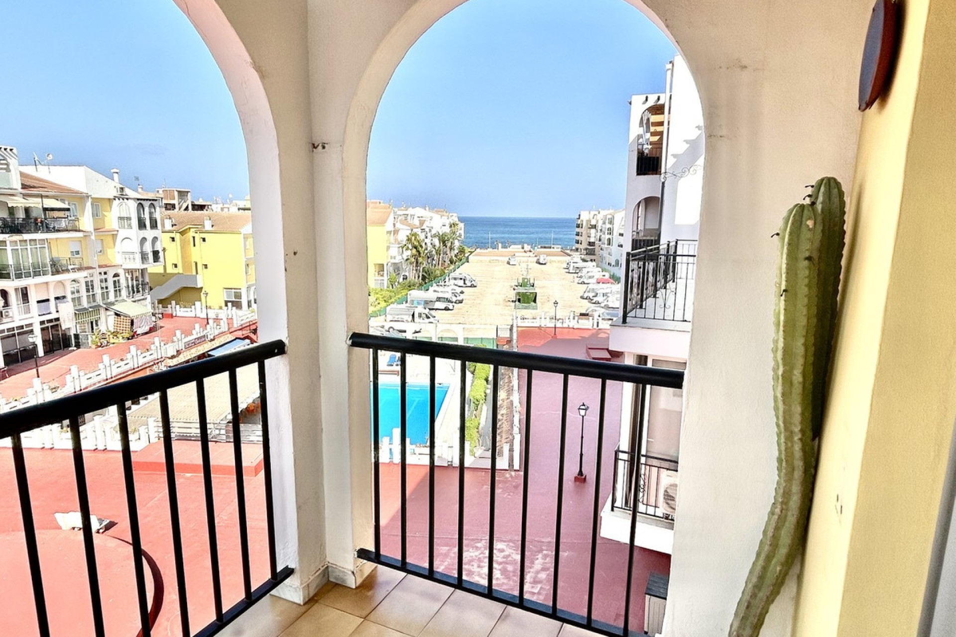Resale - Apartment / flat - Torrevieja - Torrevieja Centro