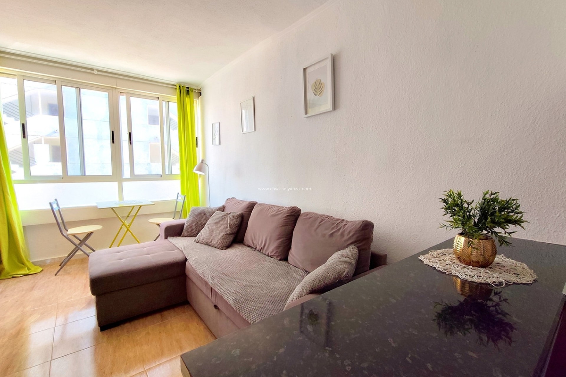 Resale - Apartment / flat - Torrevieja - Torrevieja Centro
