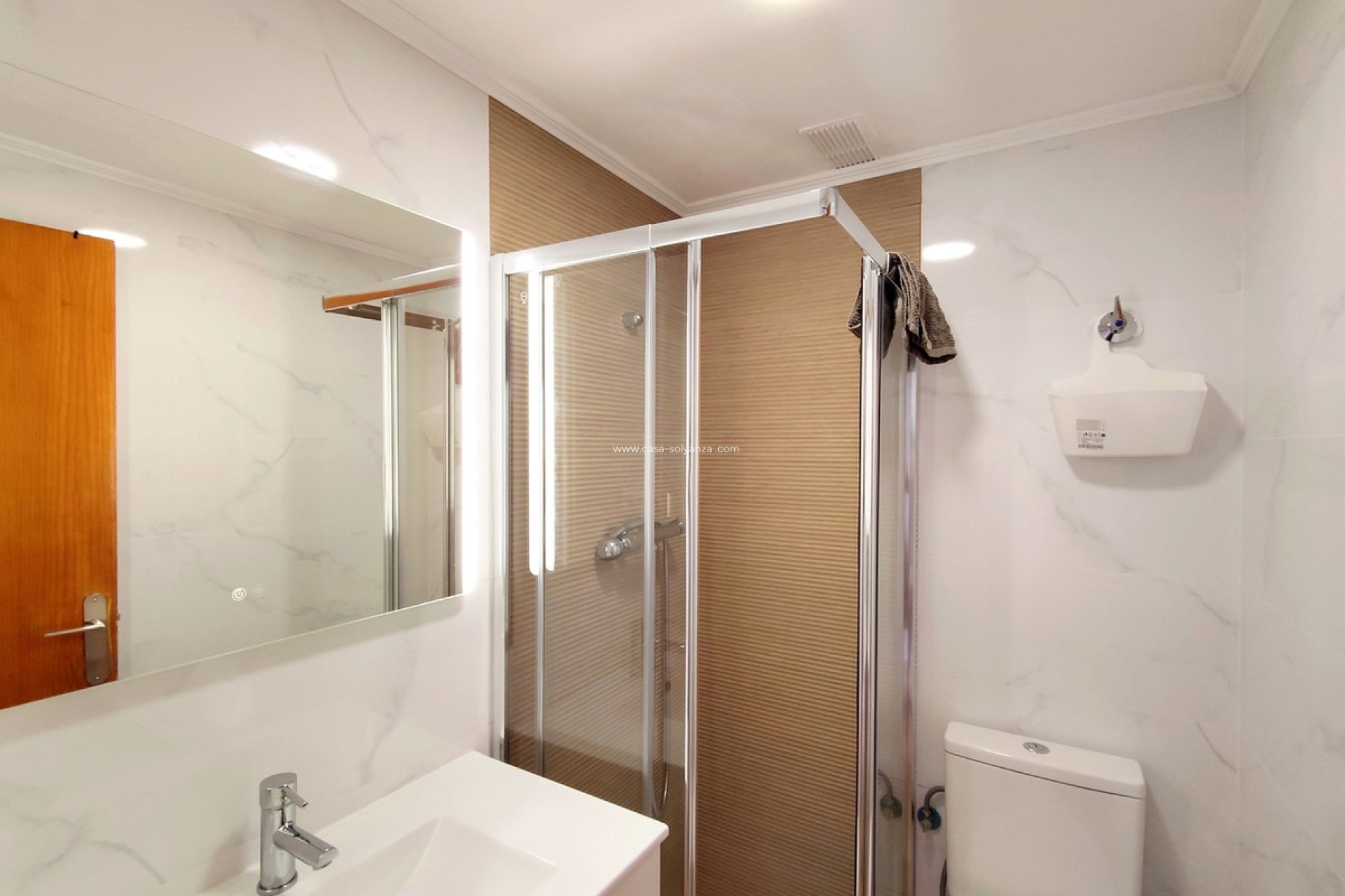 Resale - Apartment / flat - Torrevieja - Torrevieja Centro
