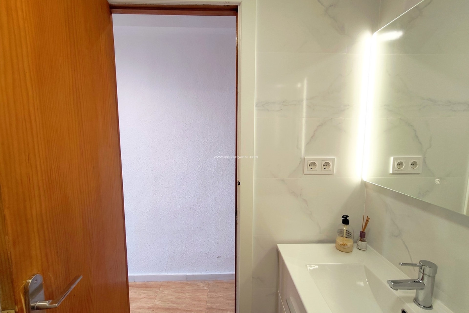Resale - Apartment / flat - Torrevieja - Torrevieja Centro