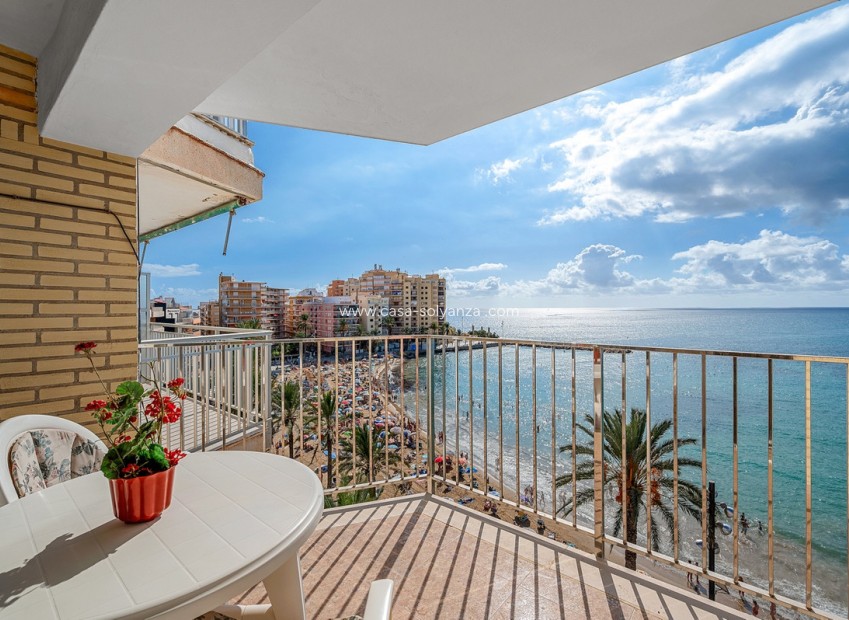 Resale - Apartment / flat - Torrevieja - Torrevieja Centro