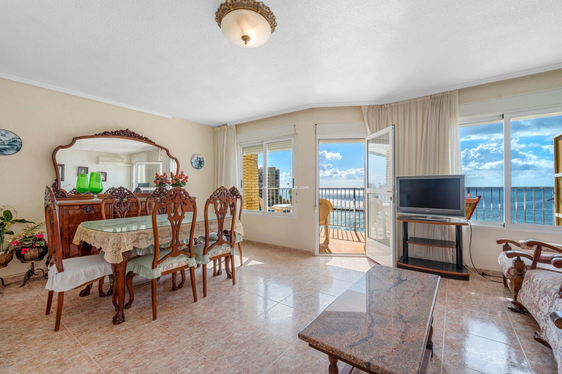 Resale - Apartment / flat - Torrevieja - Torrevieja Centro