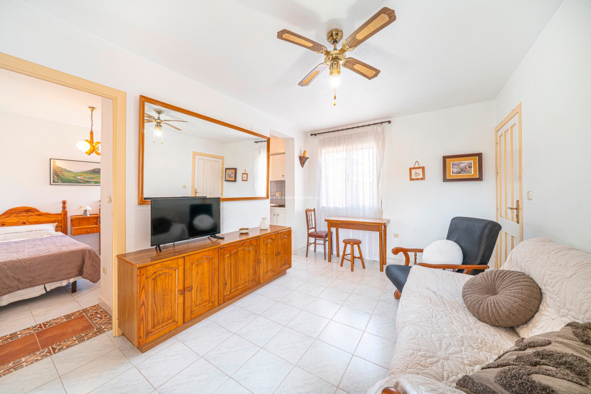Resale - Apartment / flat - Torrevieja - Torrevieja Centro