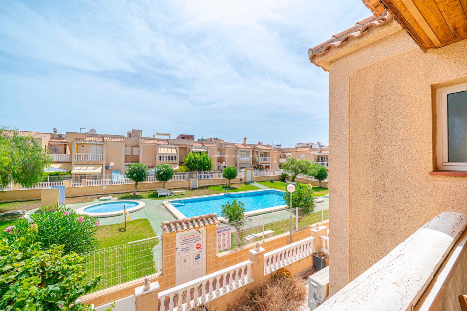 Resale - Apartment / flat - Torrevieja - Torrevieja Centro