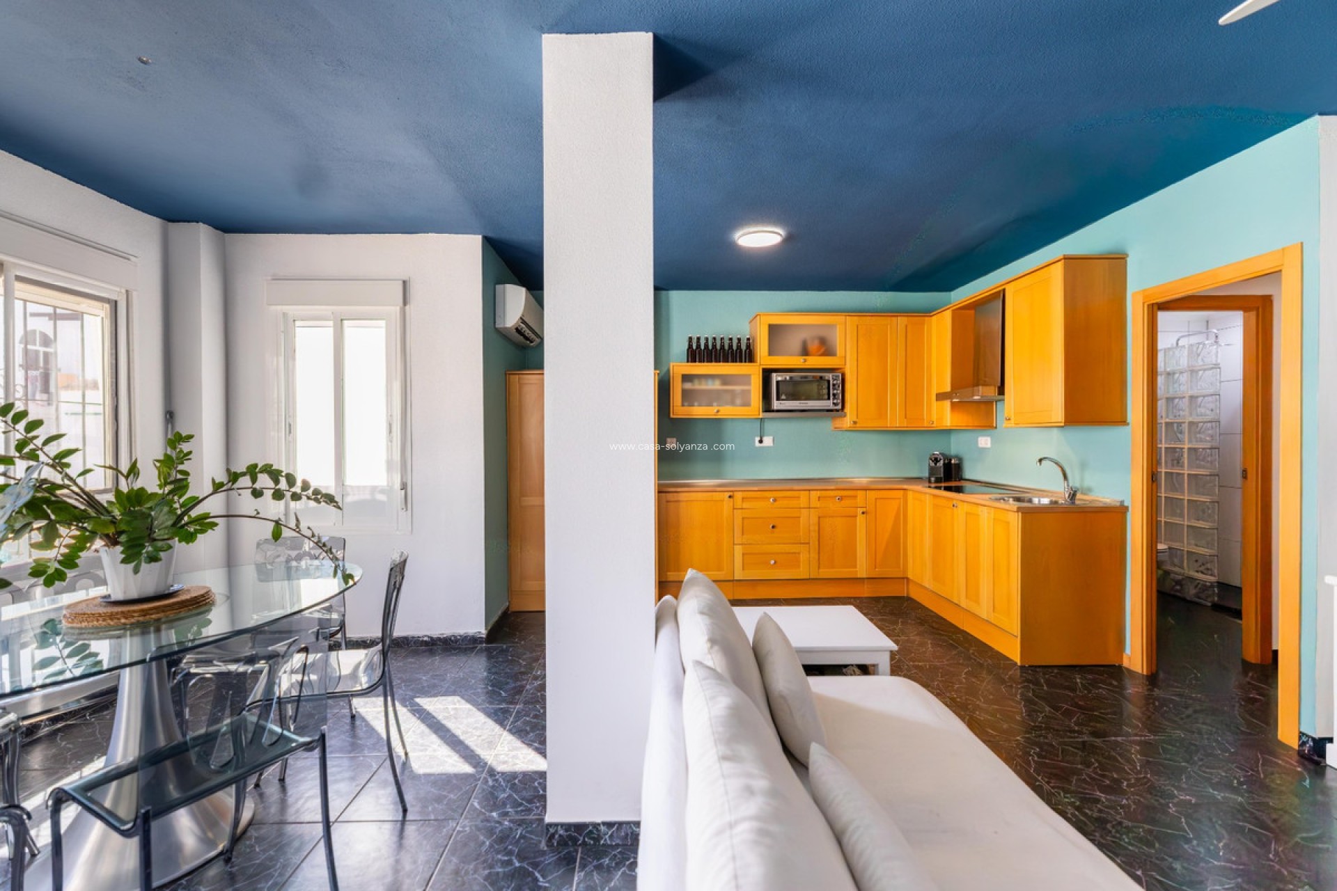 Resale - Apartment / flat - Torrevieja - Torrevieja Centro