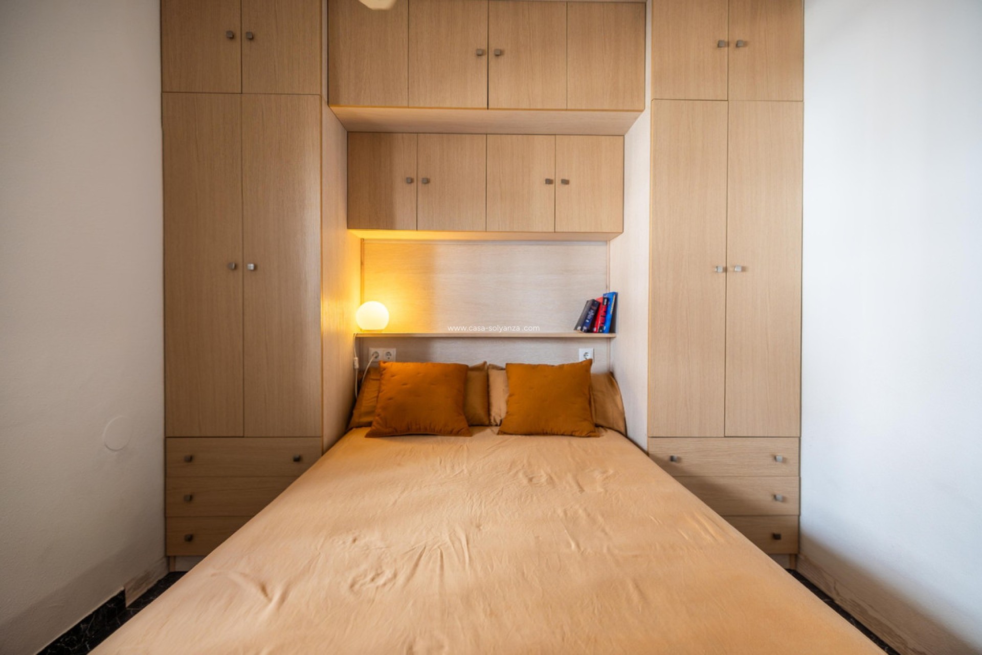 Resale - Apartment / flat - Torrevieja - Torrevieja Centro