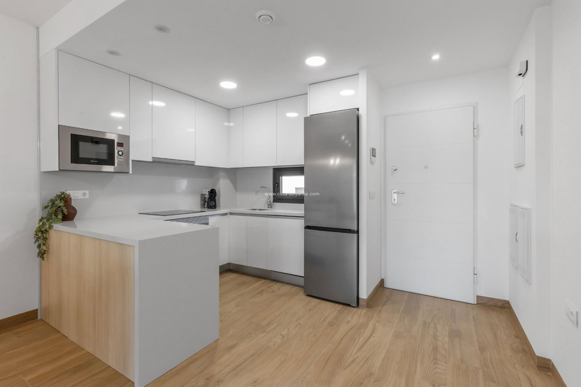 Resale - Apartment / flat - Torrevieja - Torrevieja Centro