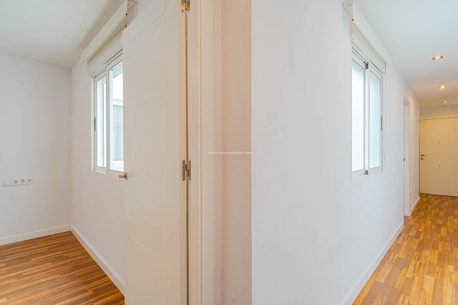 Resale - Apartment / flat - Torrevieja - Torrevieja Centro