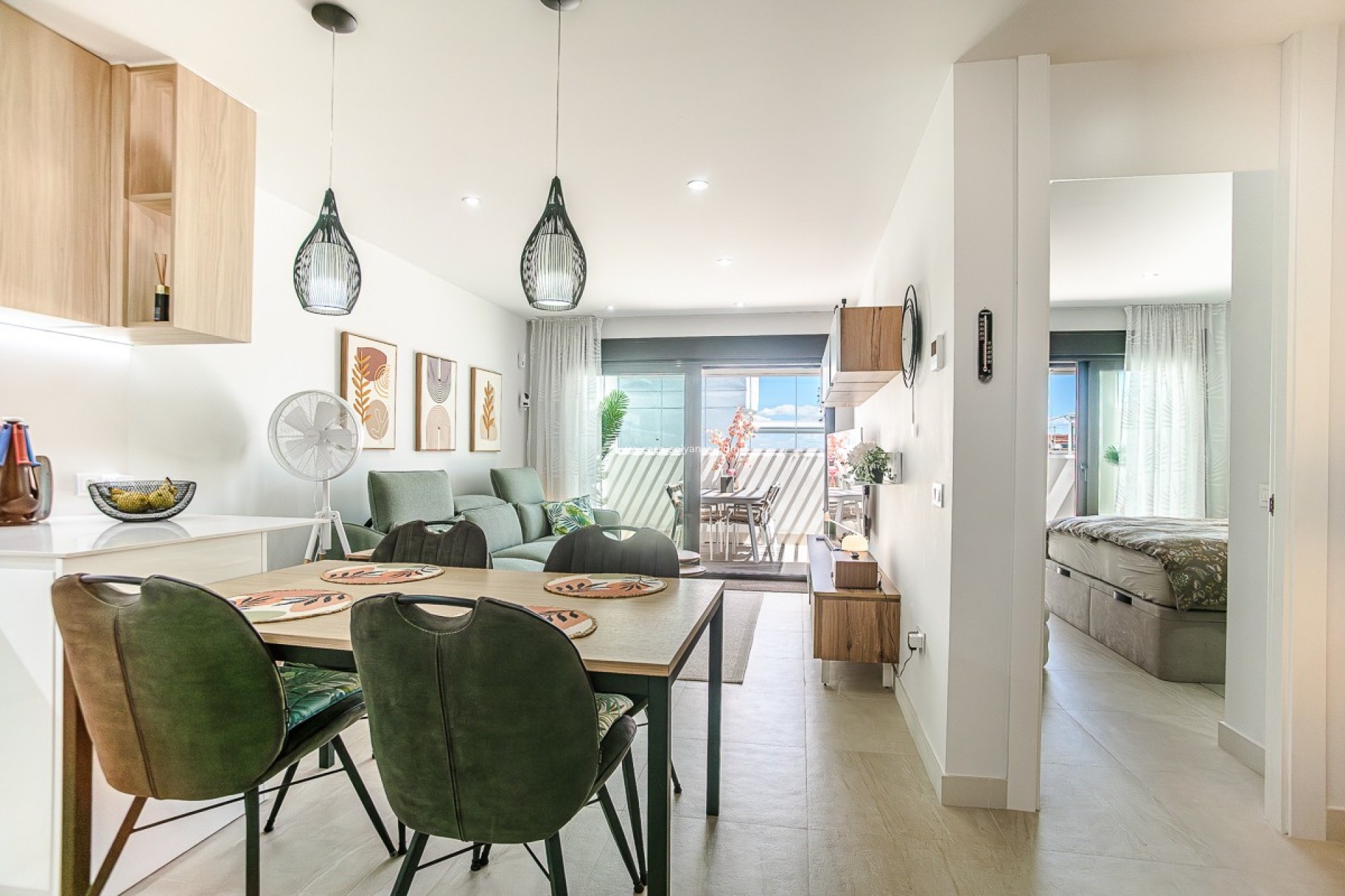 Resale - Apartment / flat - Torrevieja - Torrevieja Centro