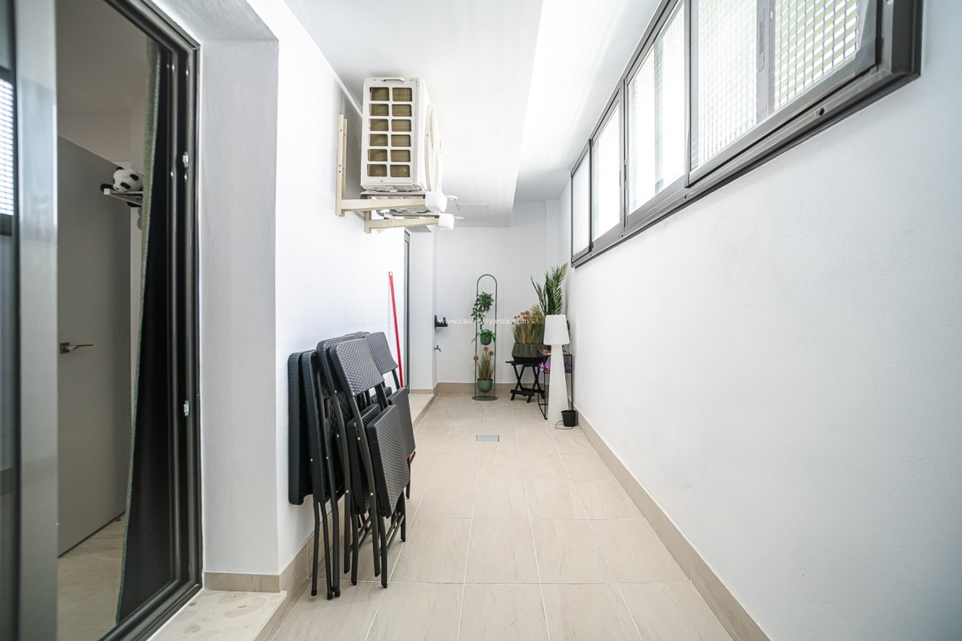 Resale - Apartment / flat - Torrevieja - Torrevieja Centro