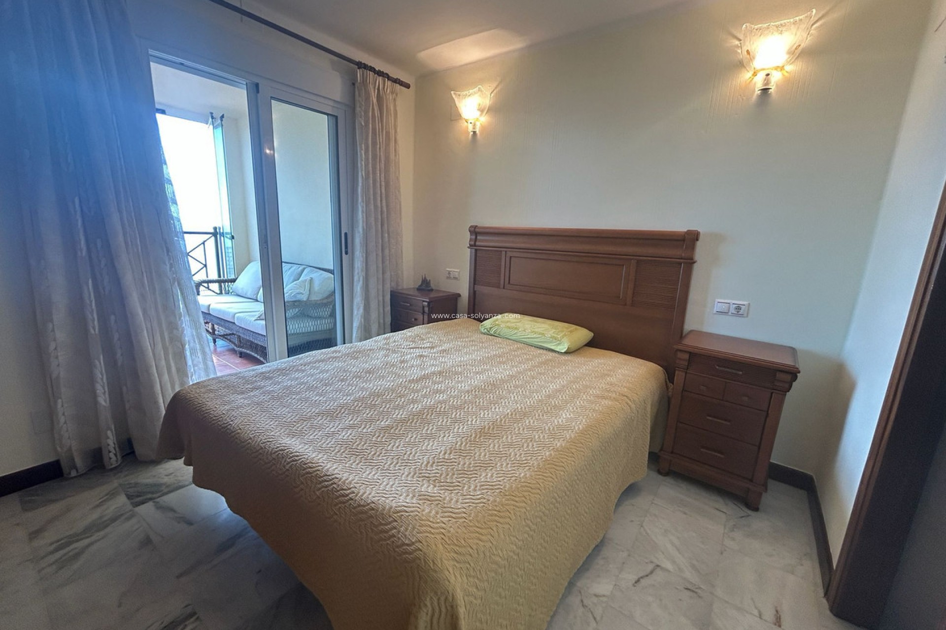 Resale - Apartment / flat - Torrevieja - Torrevieja Centro