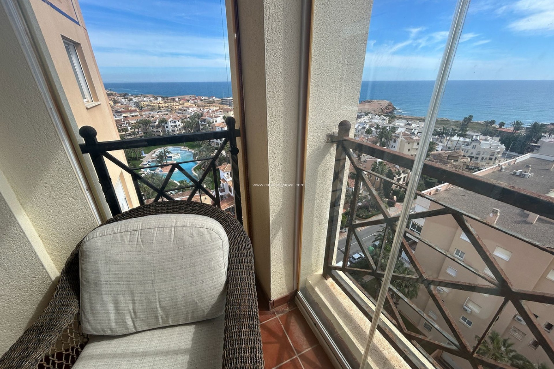 Resale - Apartment / flat - Torrevieja - Torrevieja Centro