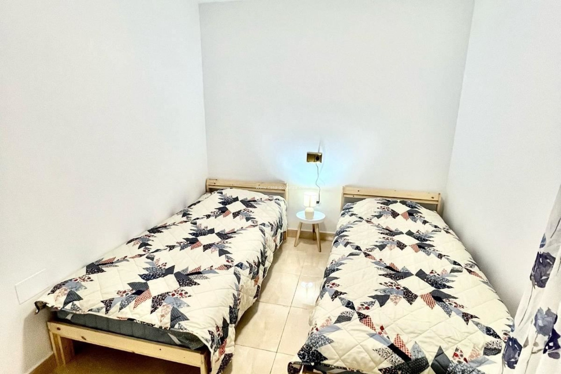 Resale - Apartment / flat - Torrevieja - Torrevieja Centro