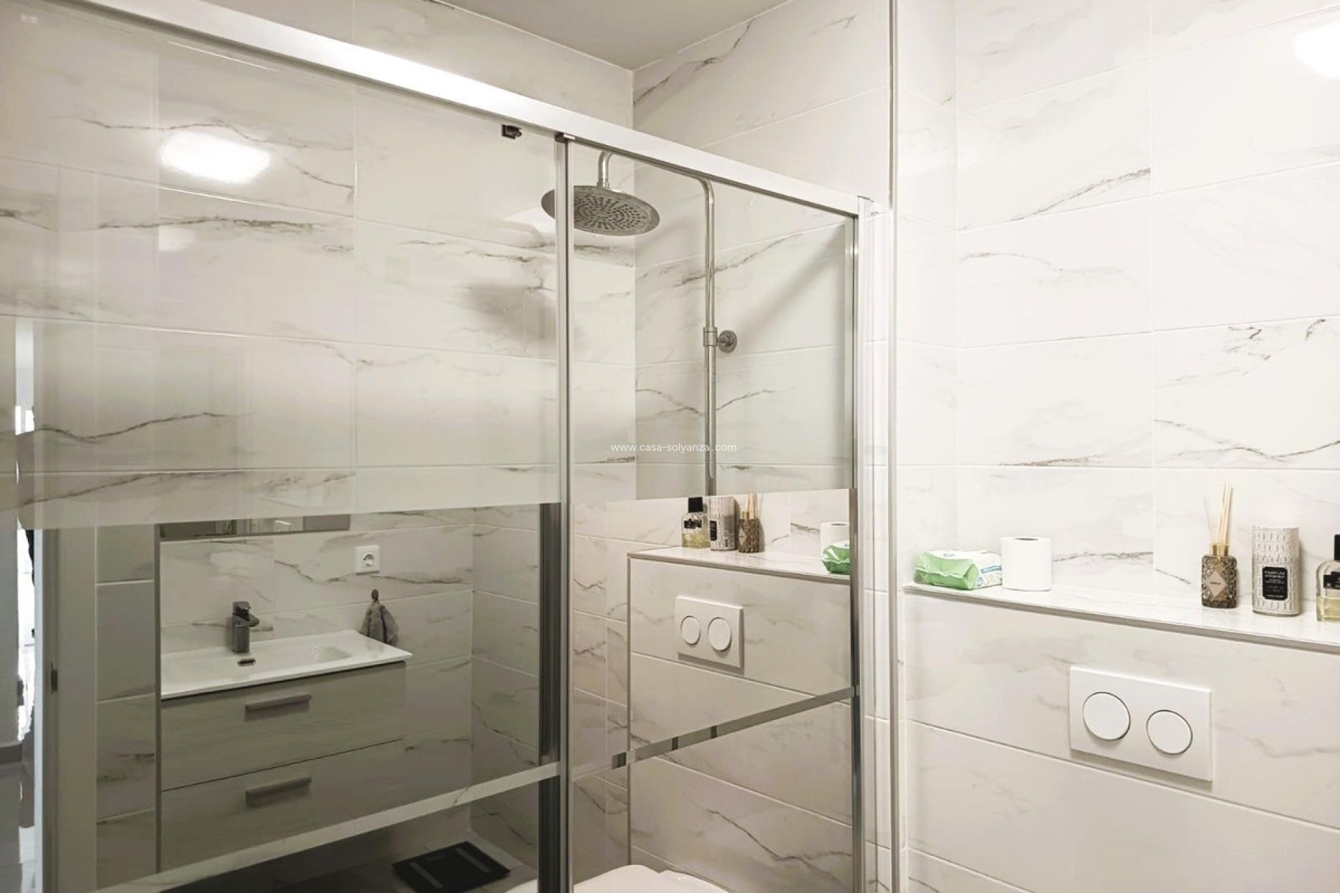 Resale - Apartment / flat - Torrevieja - Torrevieja Centro