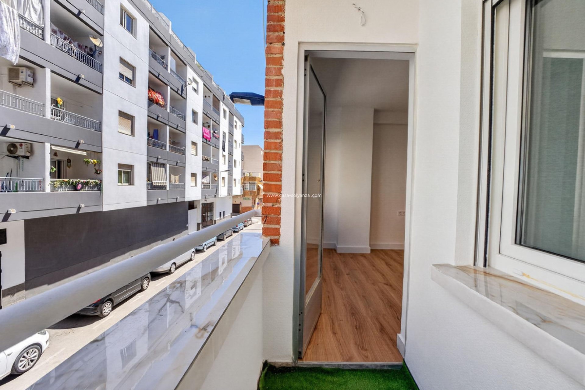 Resale - Apartment / flat - Torrevieja - Torrevieja Centro