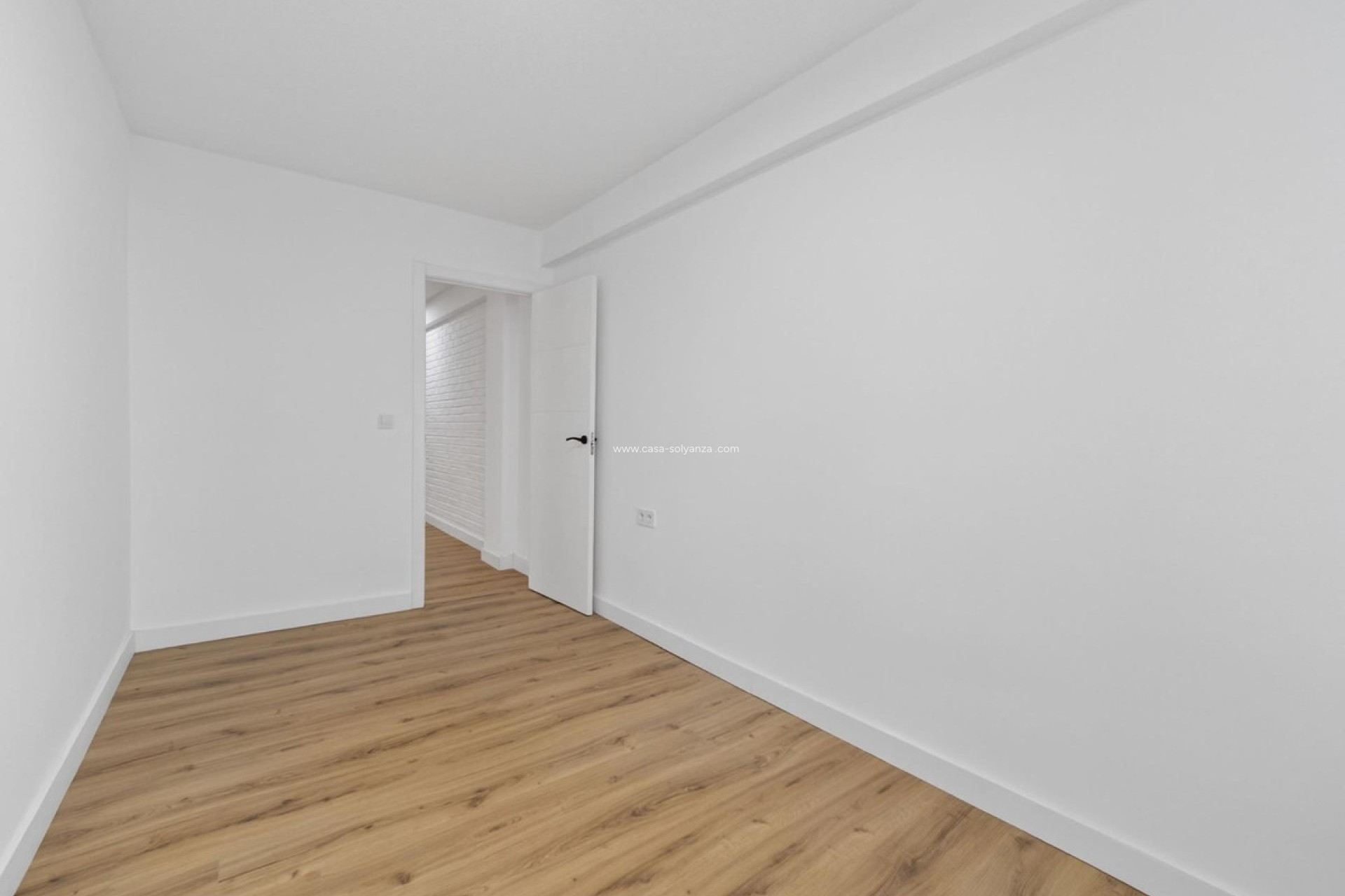 Resale - Apartment / flat - Torrevieja - Torrevieja Centro