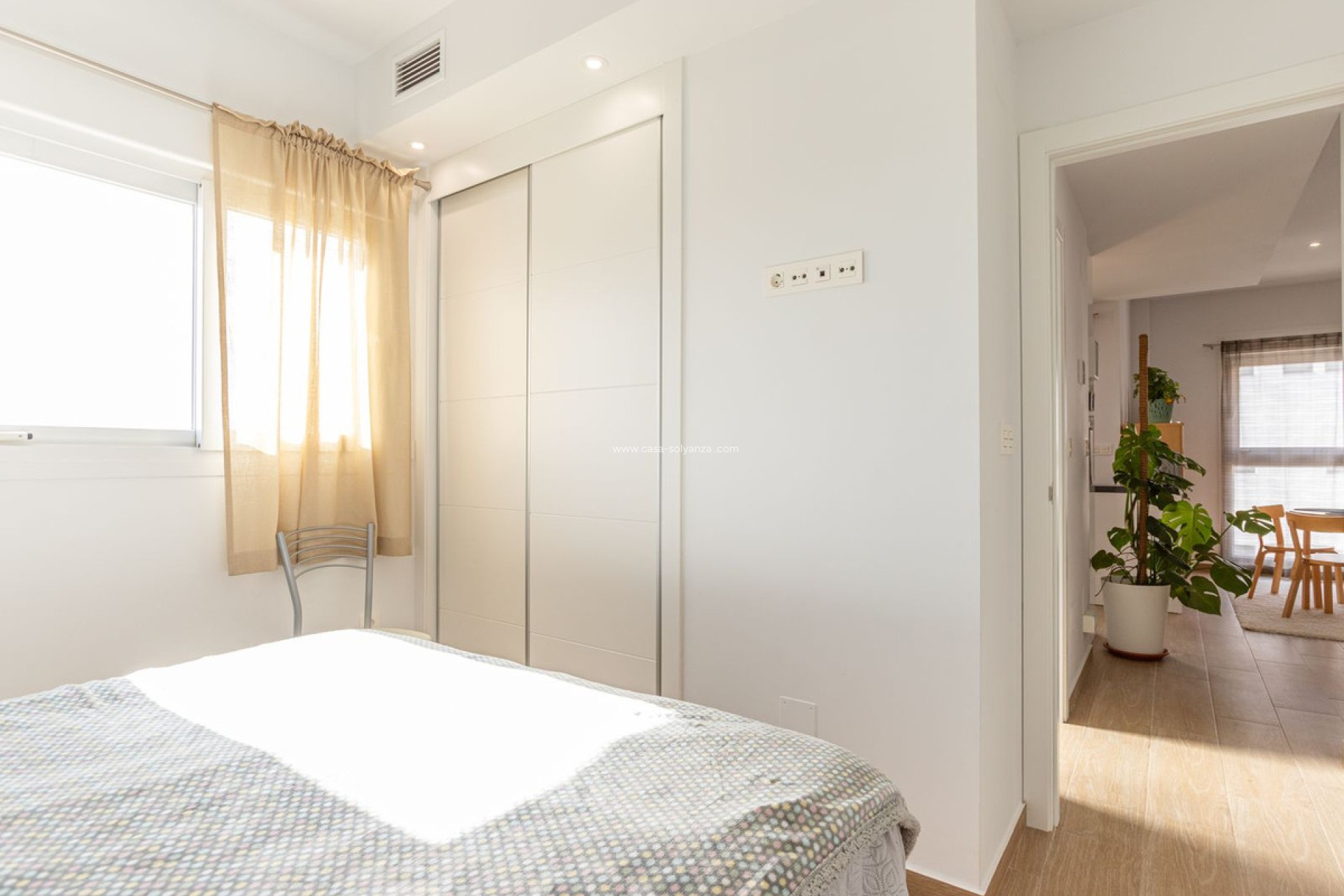 Resale - Apartment / flat - Torrevieja - Torrevieja Centro